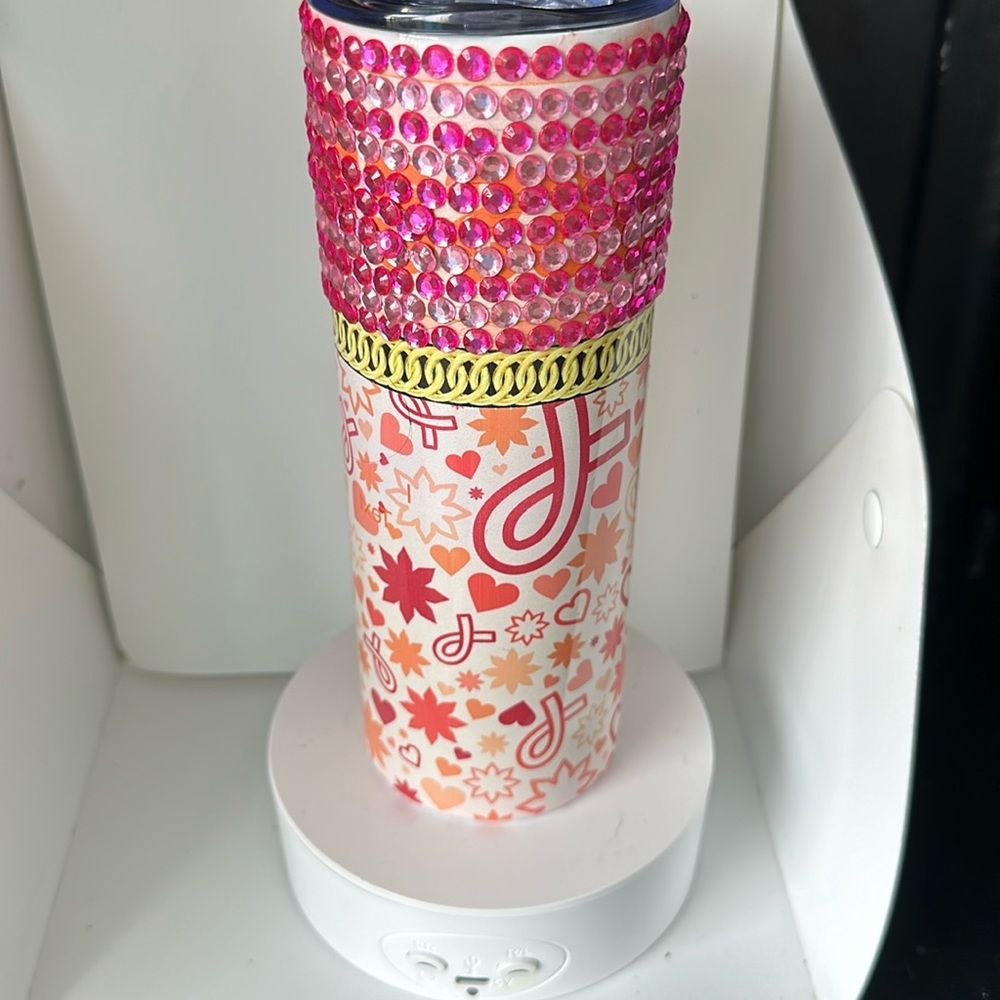 Cancer survivor tumblers